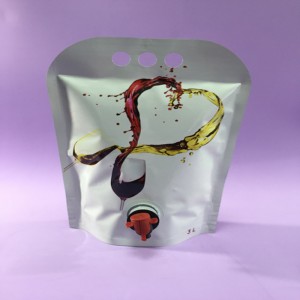 Fournisseur chinois en gros 3L 5L sac de papier d'aluminium sac de vin dans la boîte