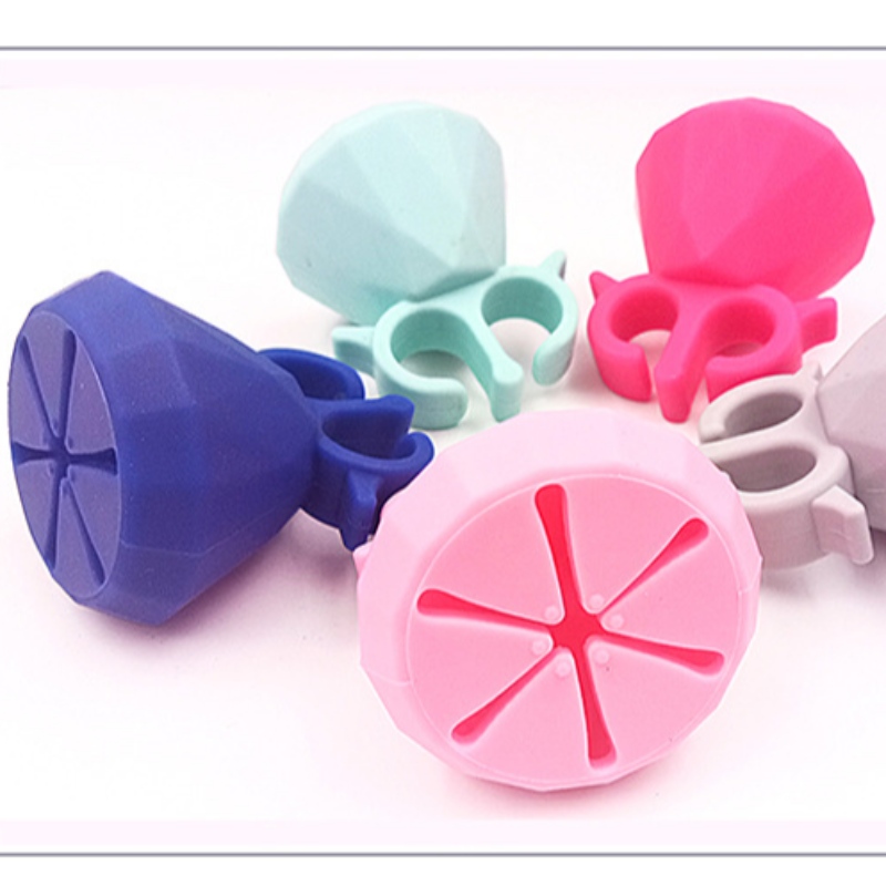 Couvercle de bouteille de vernis à ongles en silicone