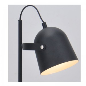 Lampe de table avec abat-jour en métal et fonction de réglage de l'abat-jour, base plate