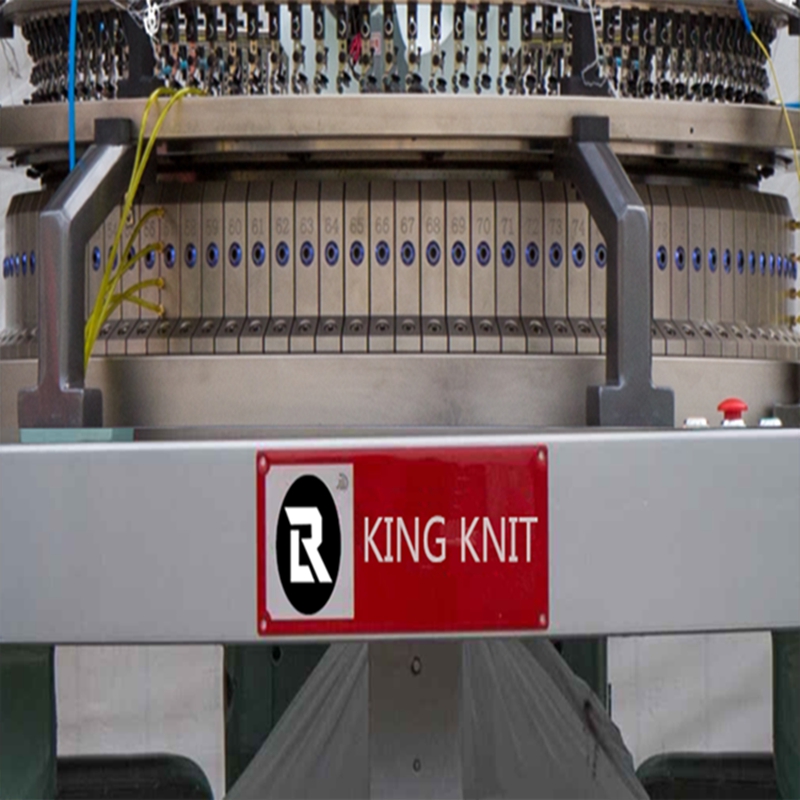 Machine à tricoter automatique à rayures cylindriques