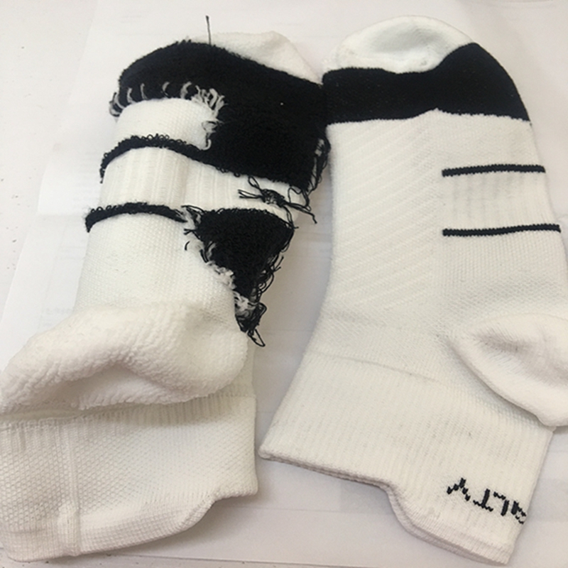 Machine à tricoter des chaussettes