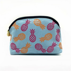 trousse de toilette en toile