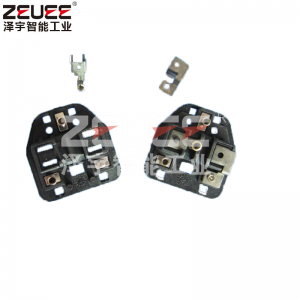 Ligne d'assemblage automatique à prise électrique de style britannique