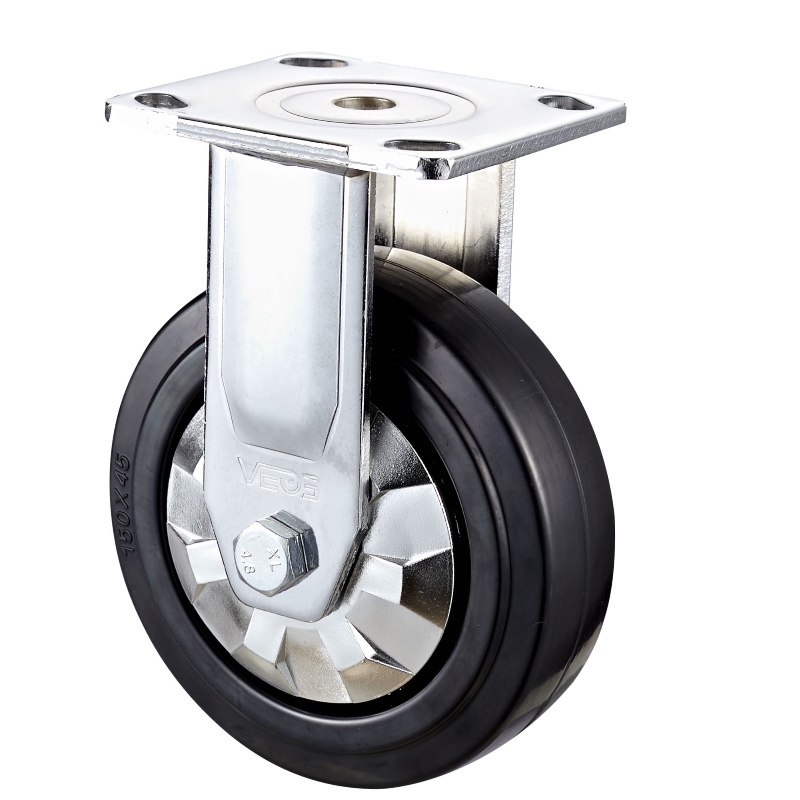 Usage intensif - Boîtier chromé avec roue en TPE noir12