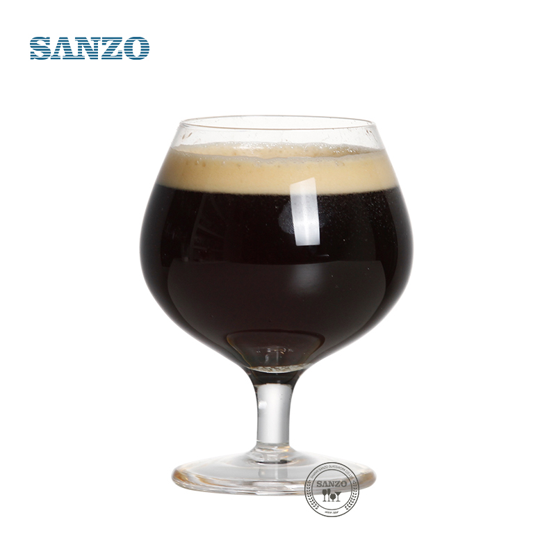 Le verre à bière Sanzo Bar a personnalisé les verres à bière Mouthblow a personnalisé le verre à bière