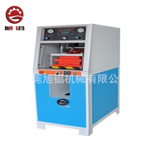 Machine à presser la semelle (version air-bag)