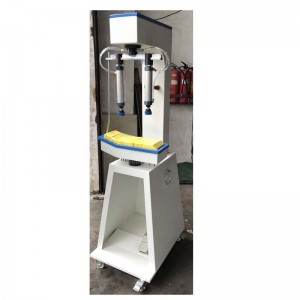 semelle de chaussure en cuir de sport machine de marquage