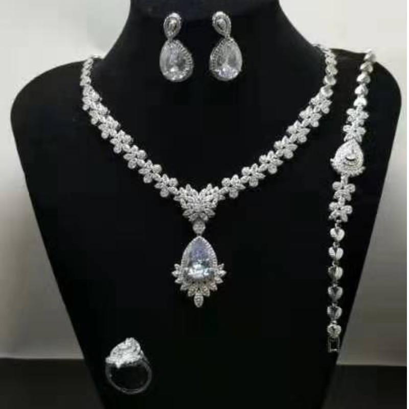 Ensembles de bijoux de mariage pour les mariées Bijoux de mariage indiens cadeaux de mariage 925 zircon cubique en argent sterling pour femmes