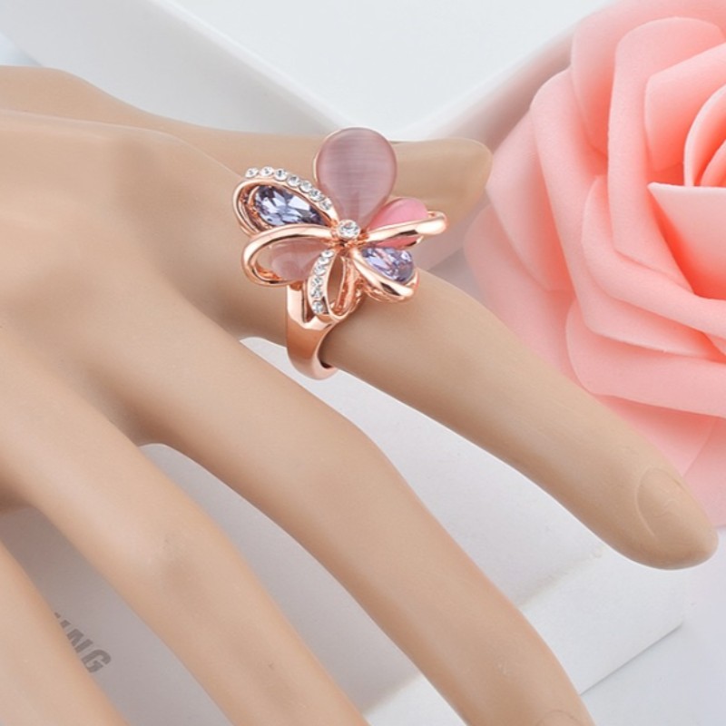 Anneaux de fiançailles pour femmes avec pierres de naissance et pierres de naissance en zircon rose