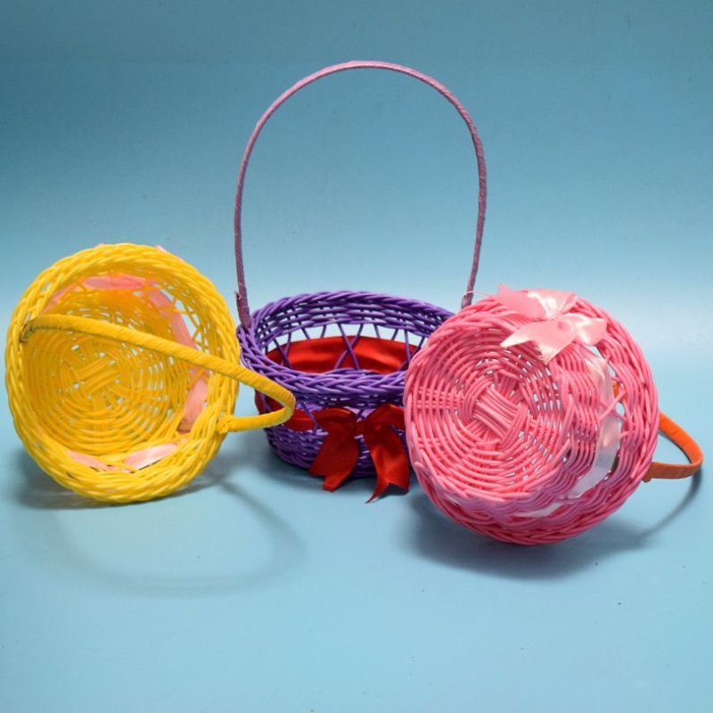 Panier décoratif à poignée