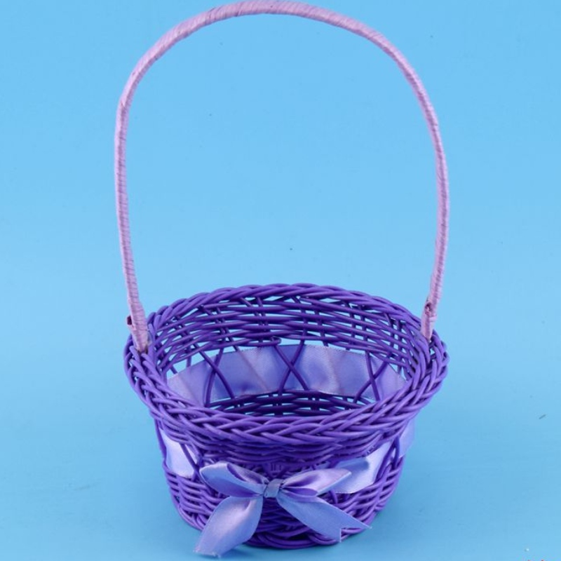 Panier décoratif à poignée