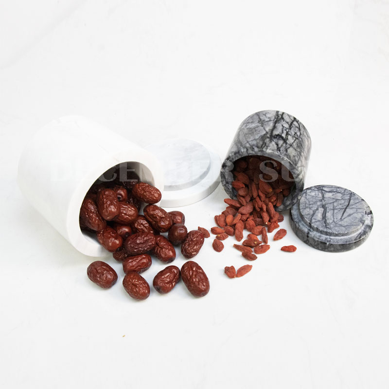 Pot en marbre avec couvercle ustensiles de cuisine