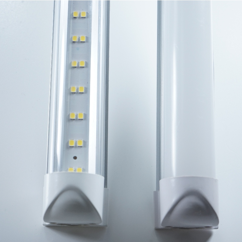 Luminaire à tube LED T8 intégré à double rangée
