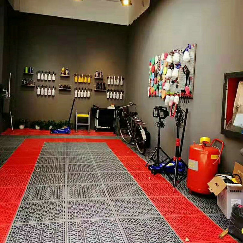 Bloc de sol en plastique extérieur