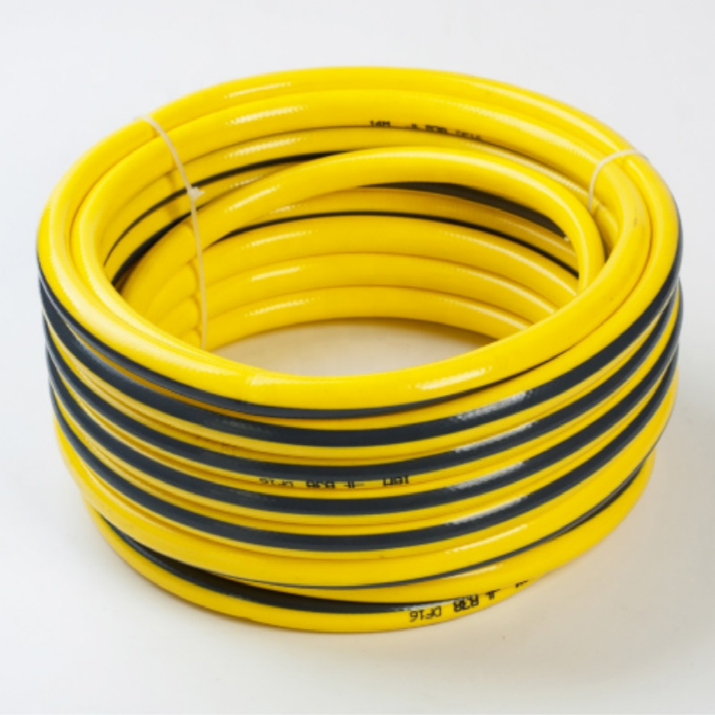 La couleur jaune pvc tressé renforce le tuyau d'eau de jardin en plastique pvc de l'usine chinoise