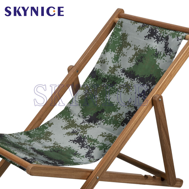 Chaise longue en bois