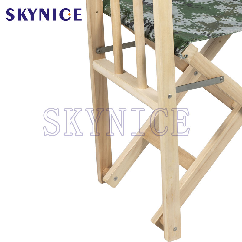 Chaise de directeur en bois