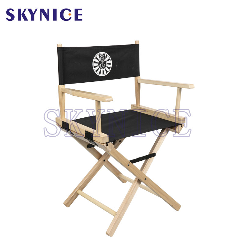 Chaise longue pliante portative en bois