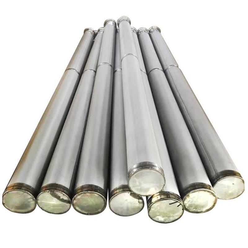 Sac filtrant en fibre métallique utilisé pour la filtration des gaz chauds