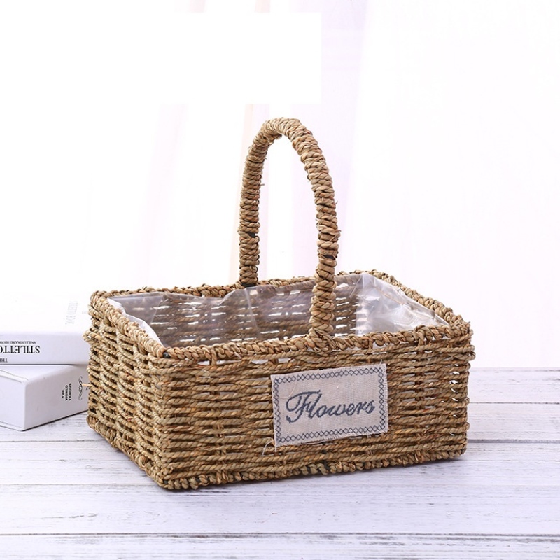 Panier rectangulaire en jonc de mer