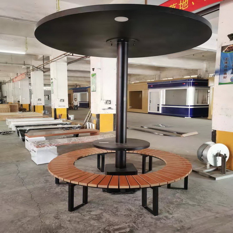 Le repos de station de charge de téléphone portable utilisent les sièges intelligents urbains de couleurs adaptées aux besoins du client