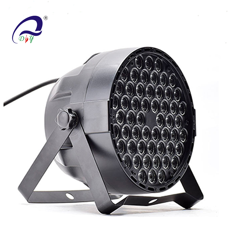 Pl100 - 54 LED per peuvent être allumés avec du plastique pour le mariage.