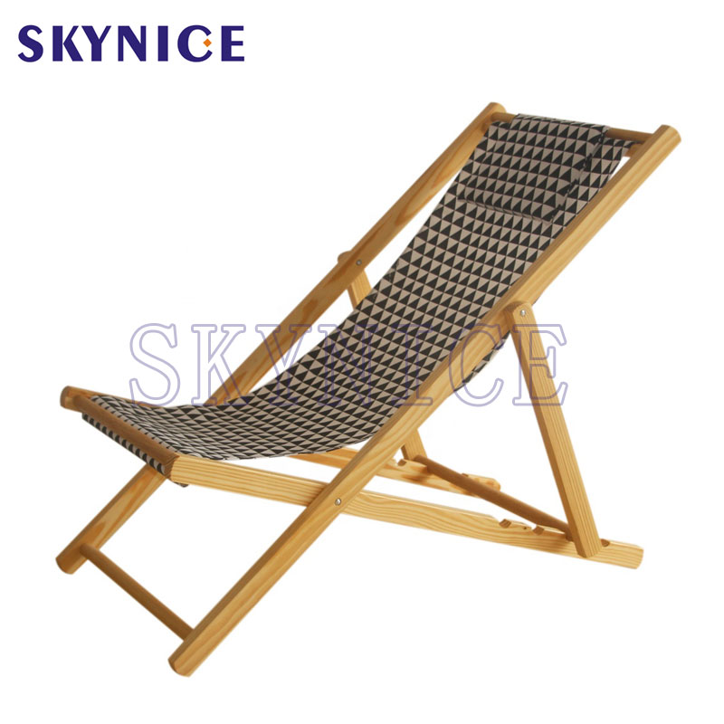 Vieille plage en bois
