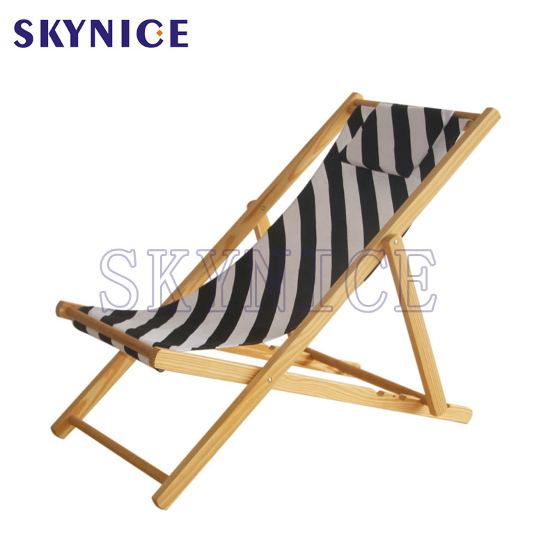 Vieille plage en bois
