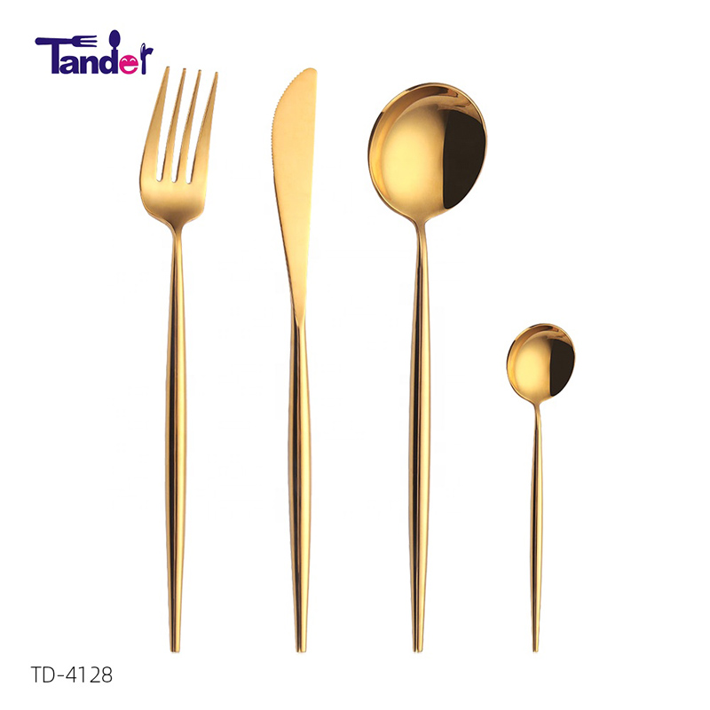 Ensemble de couverts en or 18/8 en acier inoxydable LFGB disponible en miroir de haute qualité