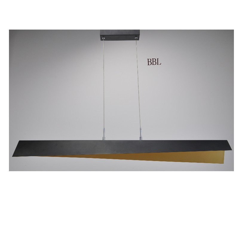 Suspension LED avec abat-jour en métal et intérieur doré