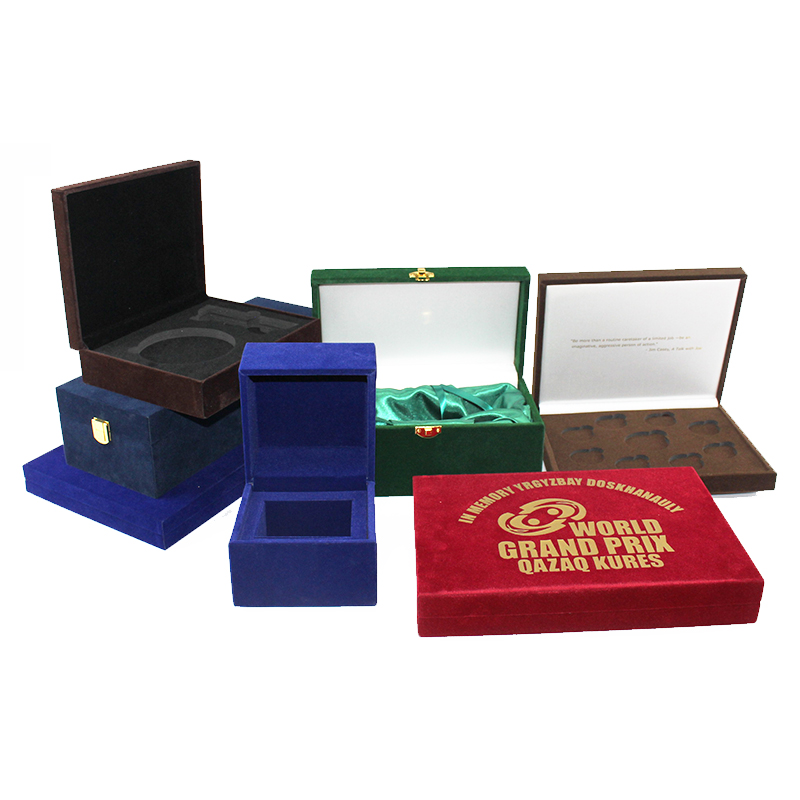 Boîte de montre en bois