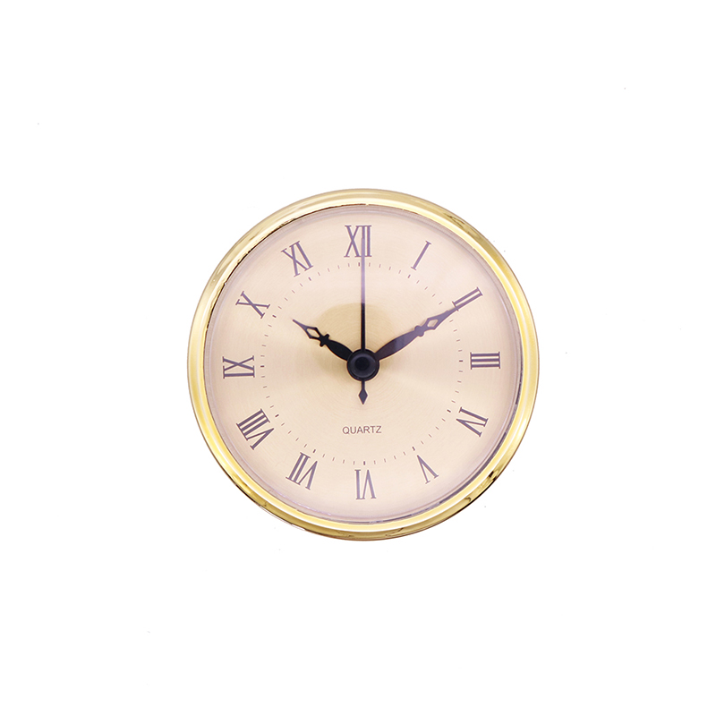 Horloge murale en or romain à fond doré de 90 m