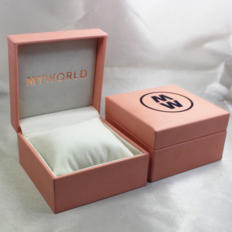 Produit V - 05 rectangle en plastique artificiel carton de montre en cuir.Oui.100 * 100 * 60, environ 194g.