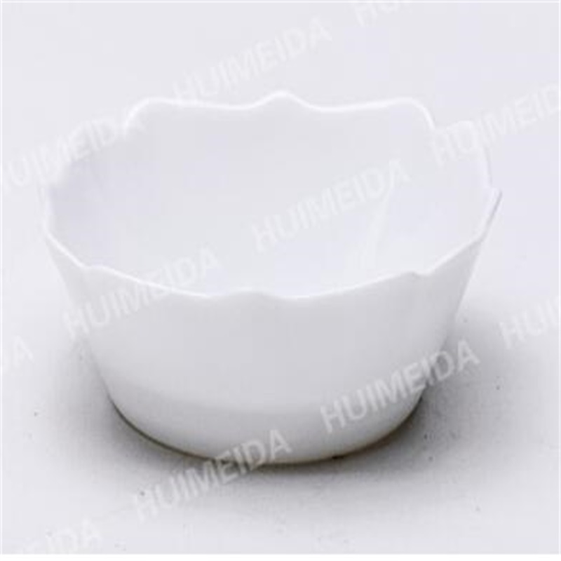 Table en verre blanc