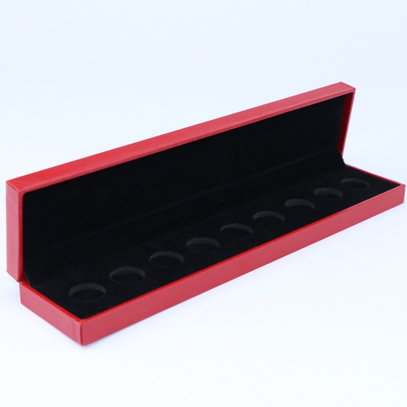 Article Boîte de papier en similicuir rectangle V-11 pour pièce de monnaie 210 * 35 mm, badge et collier, etc. mm. 240 * 52 * 30, poids environ 130g