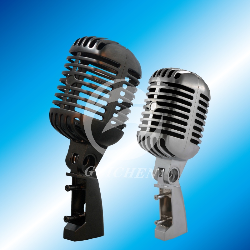Microphone