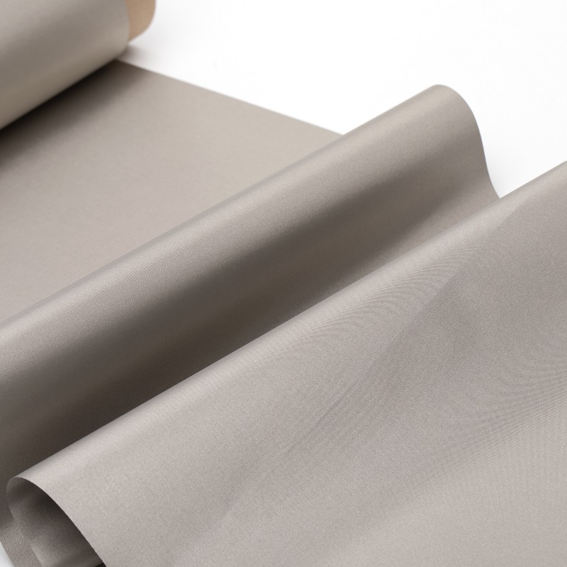 Revêtement anti - magnétique à identification par radiofréquence