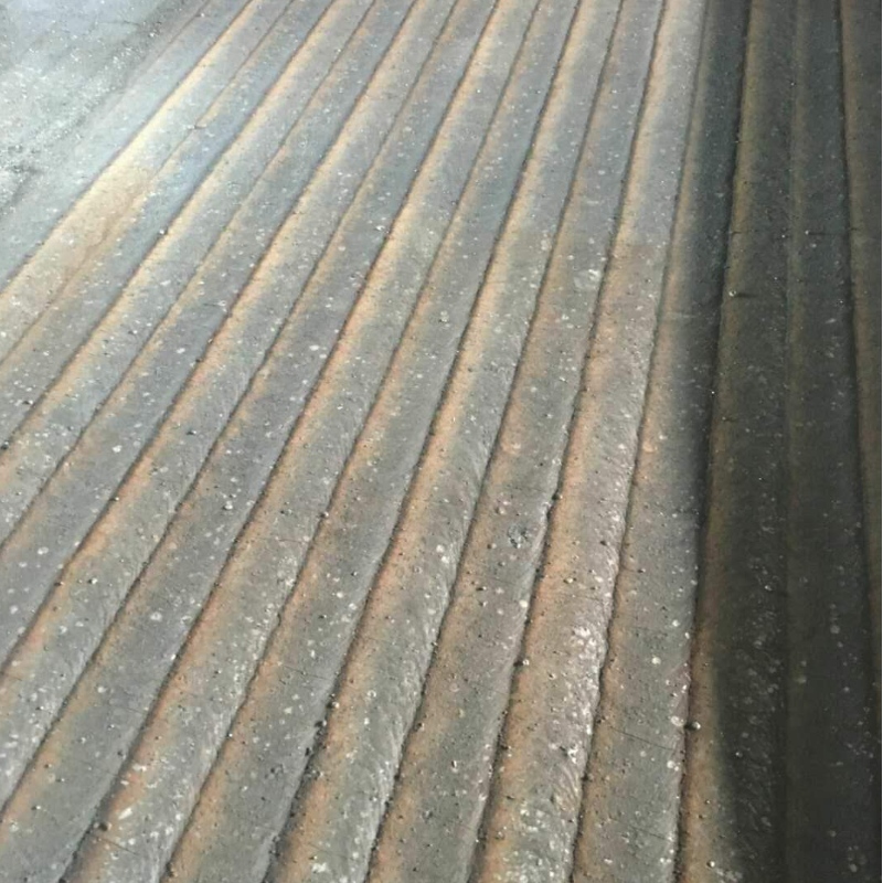 Plaque en acier résistant à l'usure