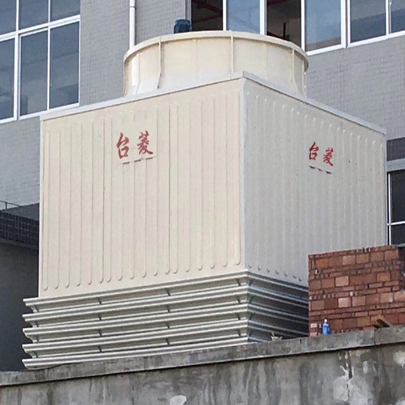 Tour de refroidissement en verre de ventilation mécanique tour de refroidissement résistante à hautes températures anti-corrosive