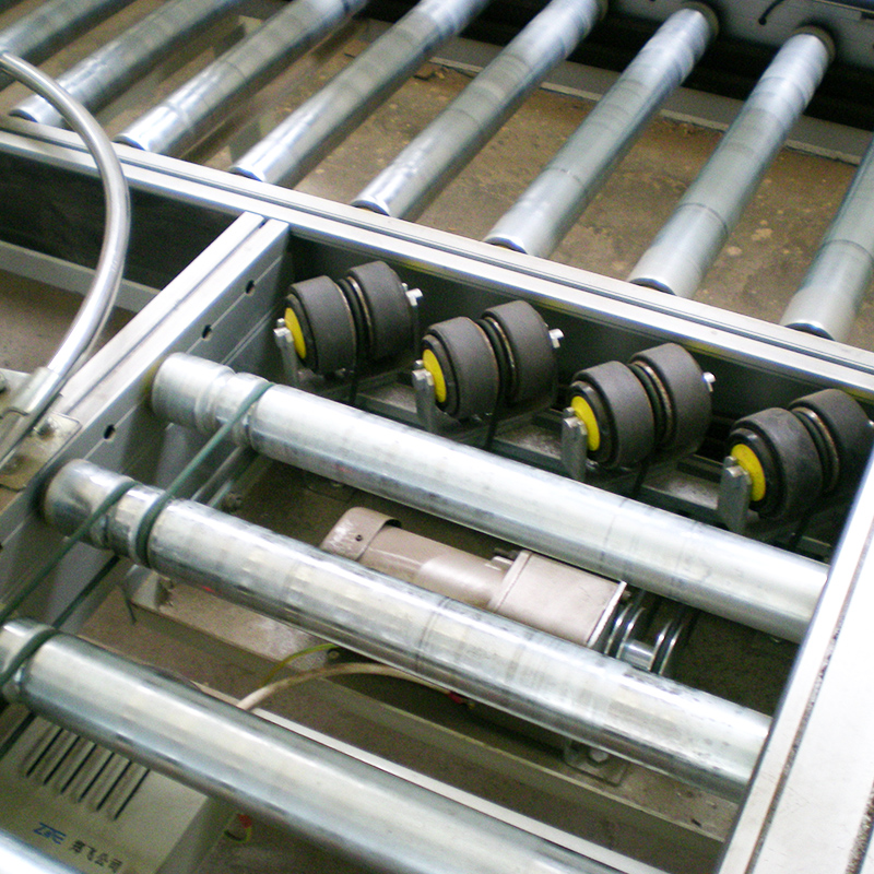 Transporteur à rouleaux