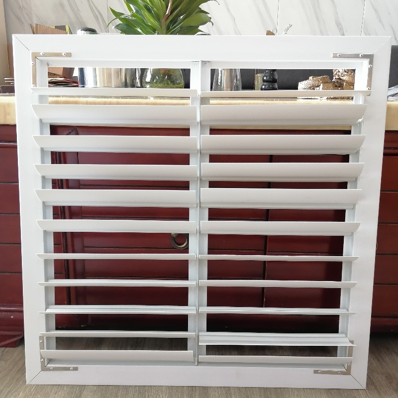 Les stores en plastique extrudé fait sur commande de PVC volets volets de plantation volets d'auvent pour le ventilateur d'extraction