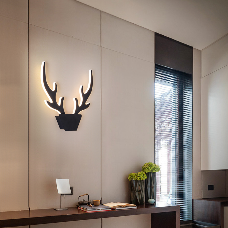 Applique murale à LED Zhongshan Art Deer Design avec contrôle intelligent pour chambre à coucher