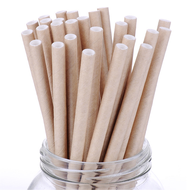 Paille de papier brun ordinaire