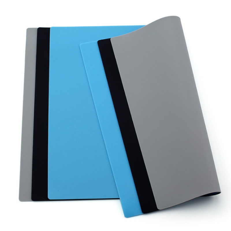 Petit tapis de repas A4