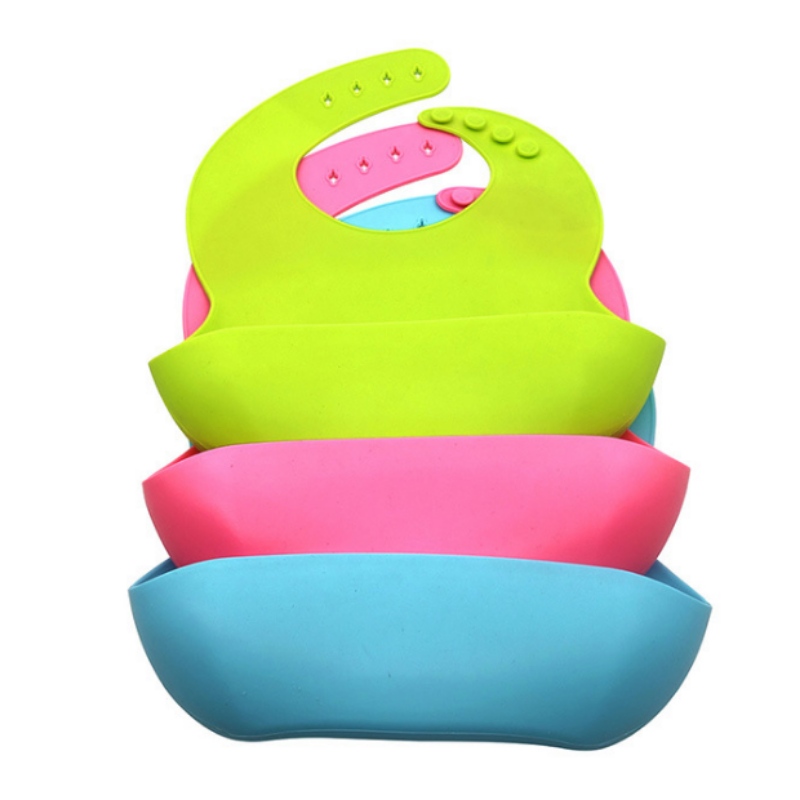 Plaque smiley ovale intégrée en silicone Plaque de visage smiley pour enfants Bavoir bébé en silicone