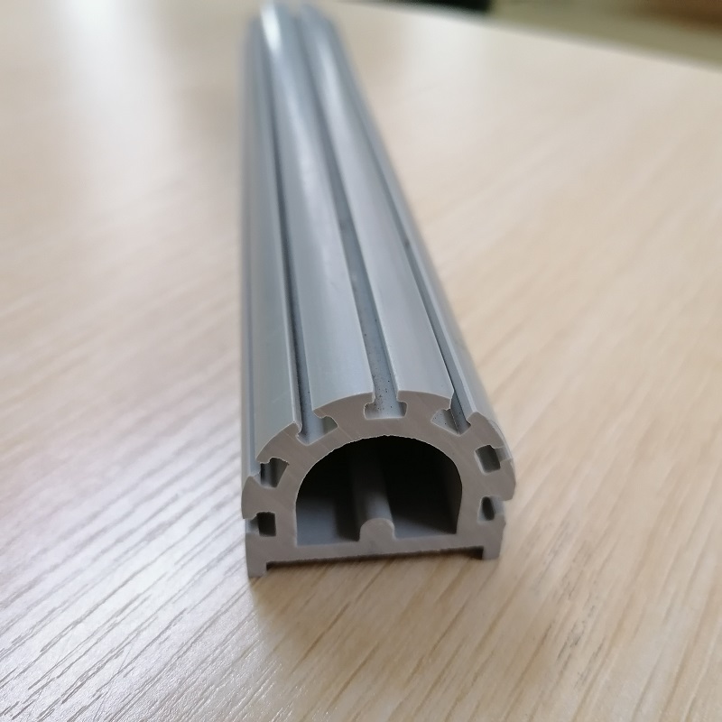 Profil de pvc sur mesure non standard