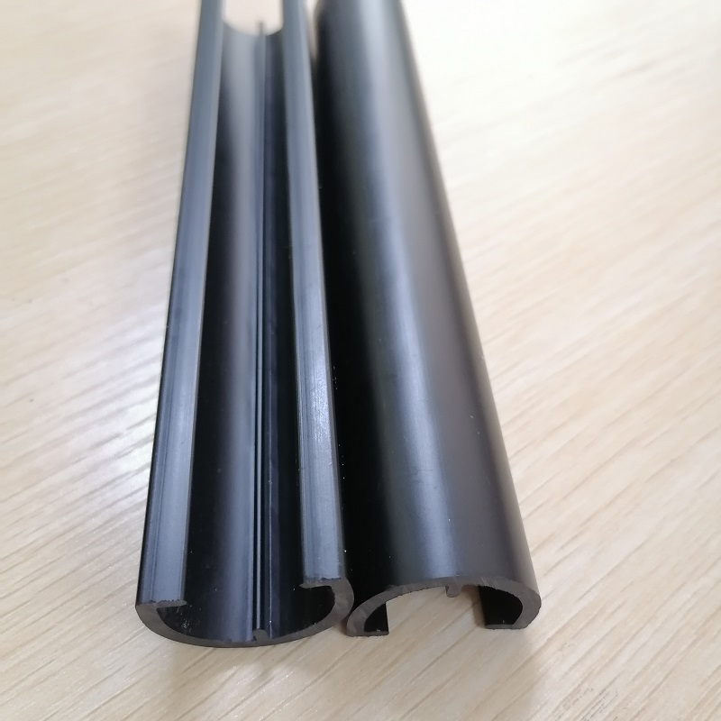 Profilé en PVC ignifuge de fabricant personnalisé C-Channel pour la bande de garniture de protection du fournisseur chinois