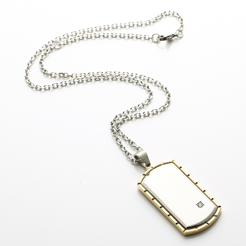 Collier à pendentif en acier inoxydable pour homme