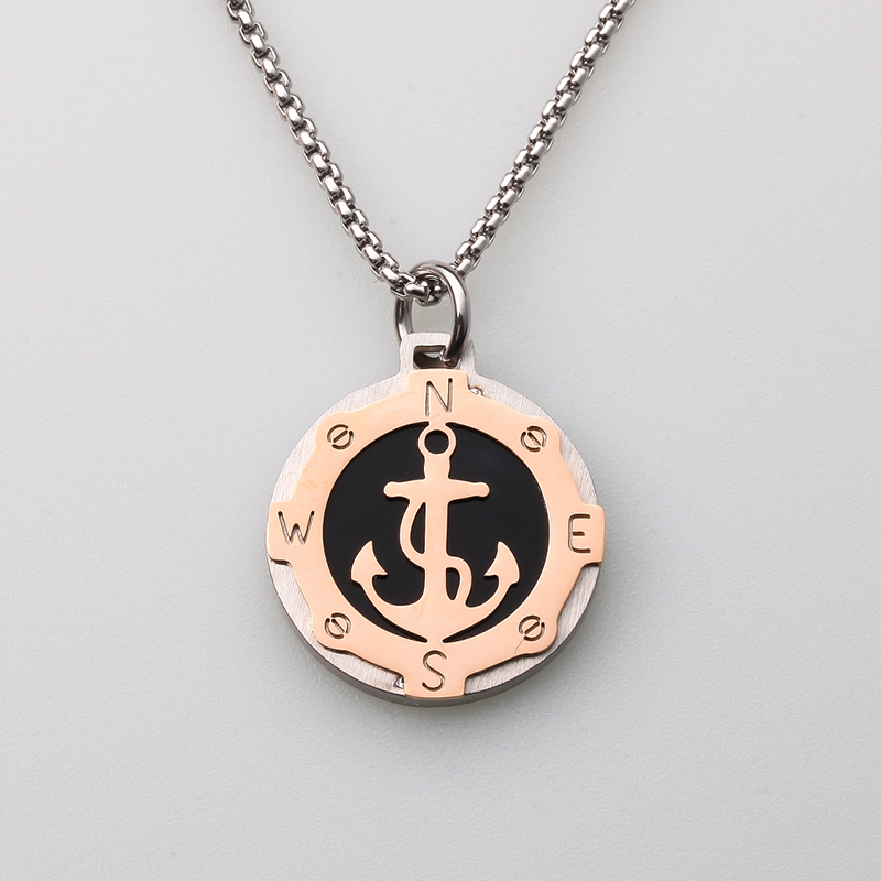 Collier pendentif pour homme en acier inoxydable de style italien