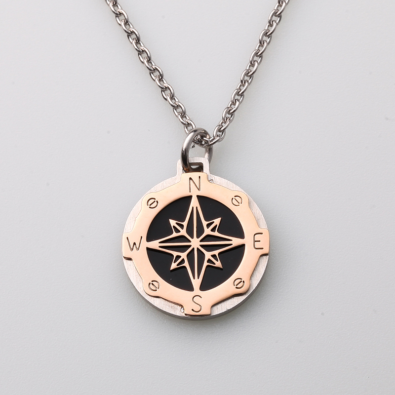 Collier pendentif pour homme en acier inoxydable de style italien